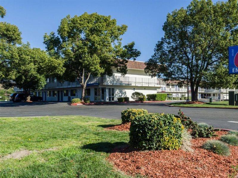 Park Inn By Radisson, Turlock Dış mekan fotoğraf