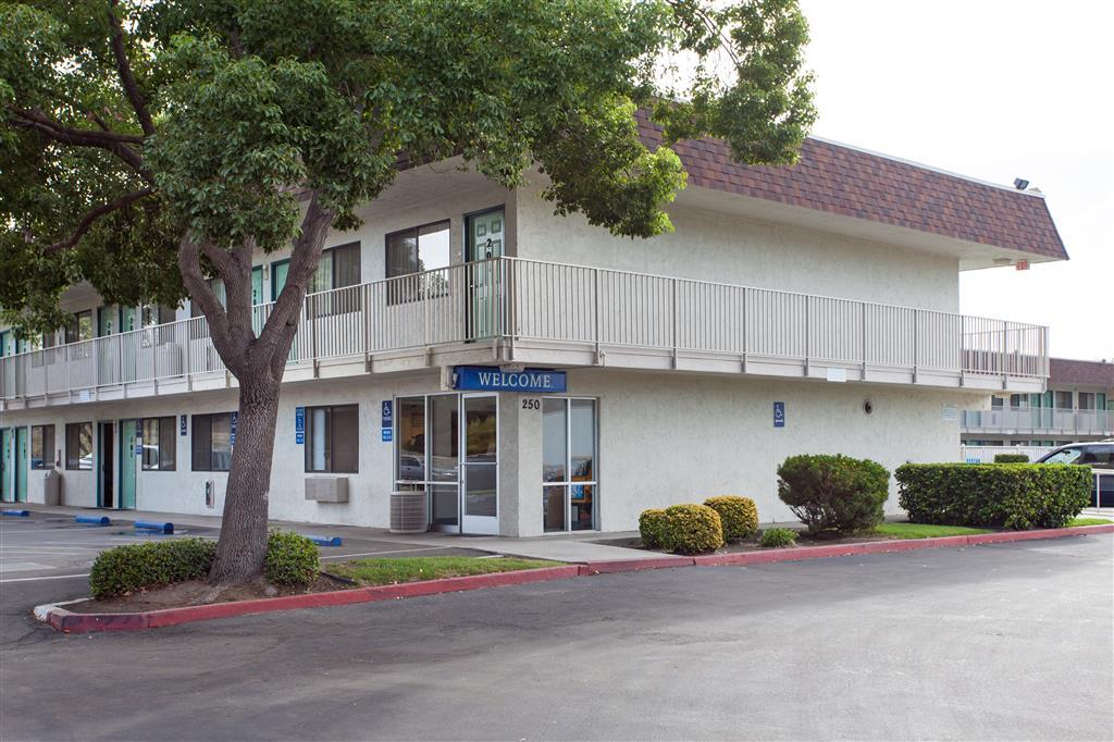 Park Inn By Radisson, Turlock Dış mekan fotoğraf